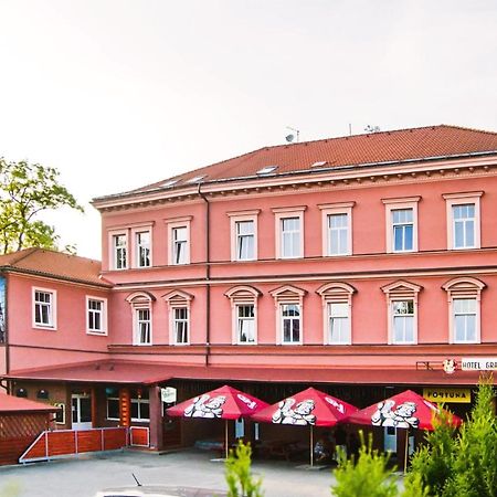 Grand Hotel Jaroměř Dış mekan fotoğraf